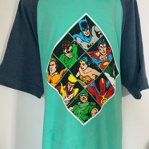 DC Comics Justice League Boys Graphic T-Shirt - Picture 6 of 6